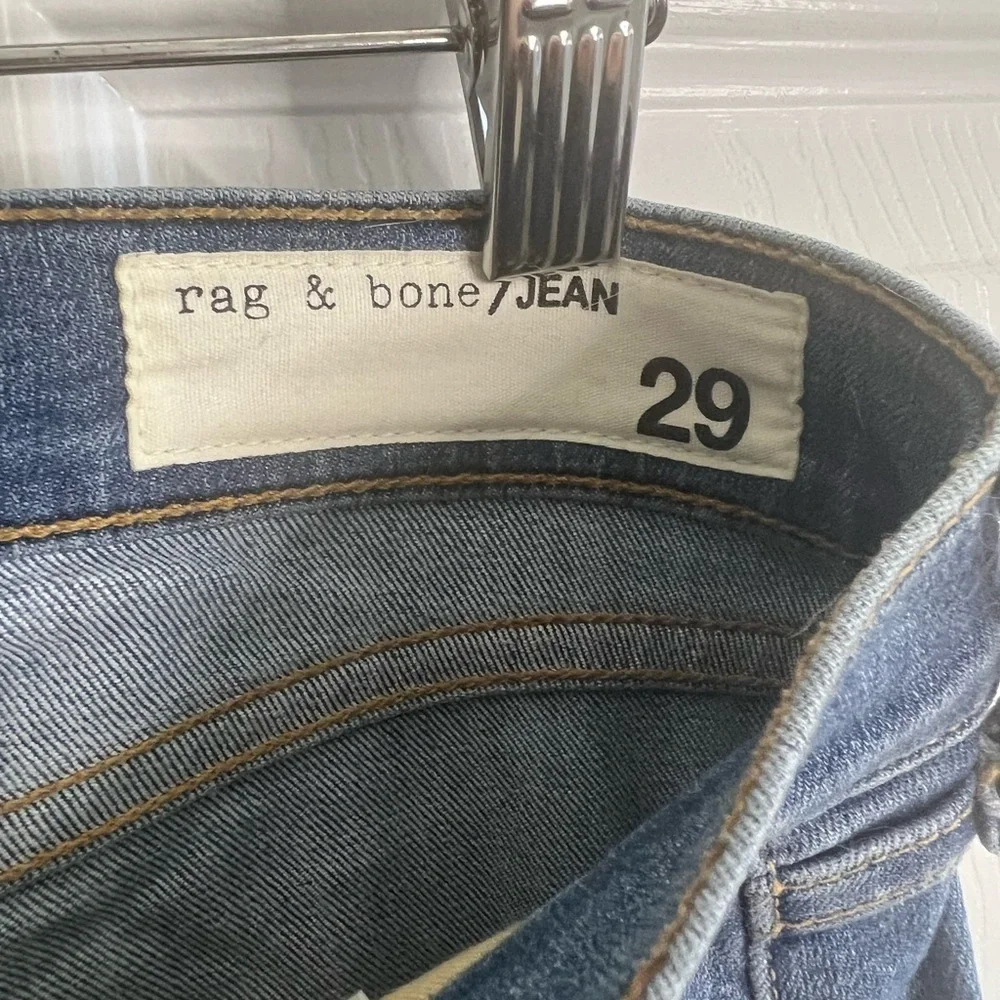 Rag & Bone Ankle Skinny Jeans in Lucky Rougue - Size 29